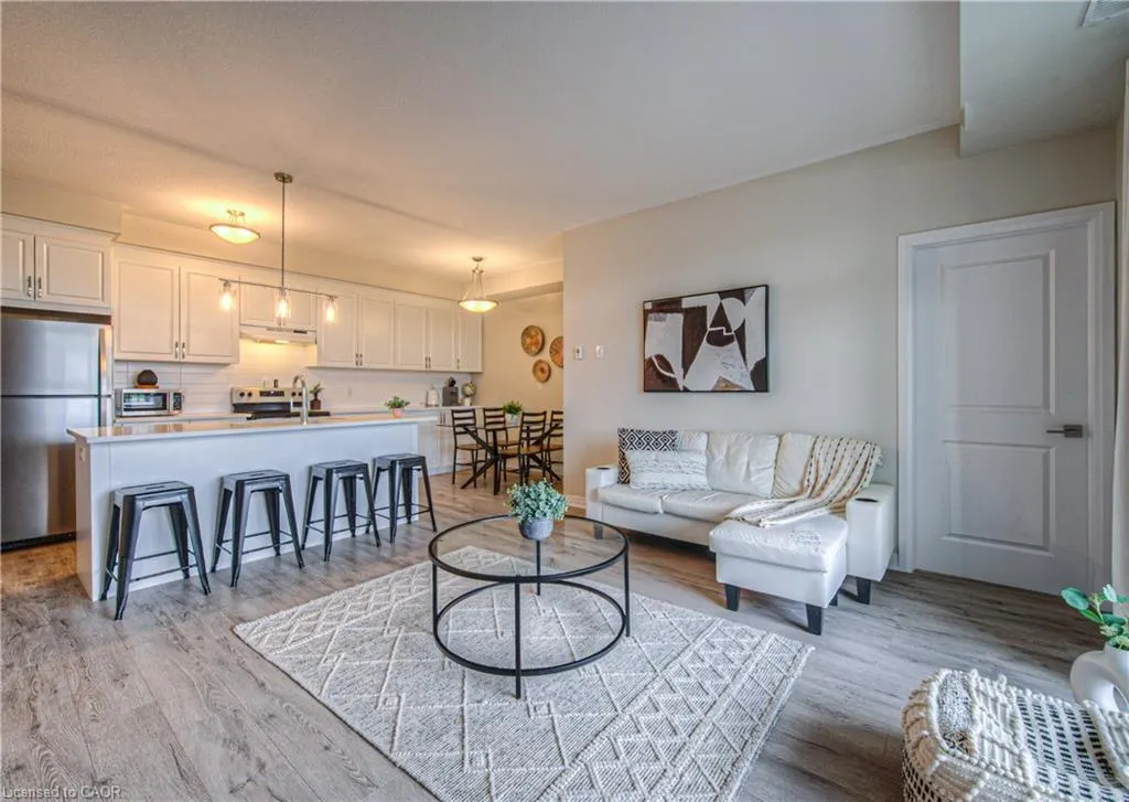 155 Thomas Slee Drive, #1F