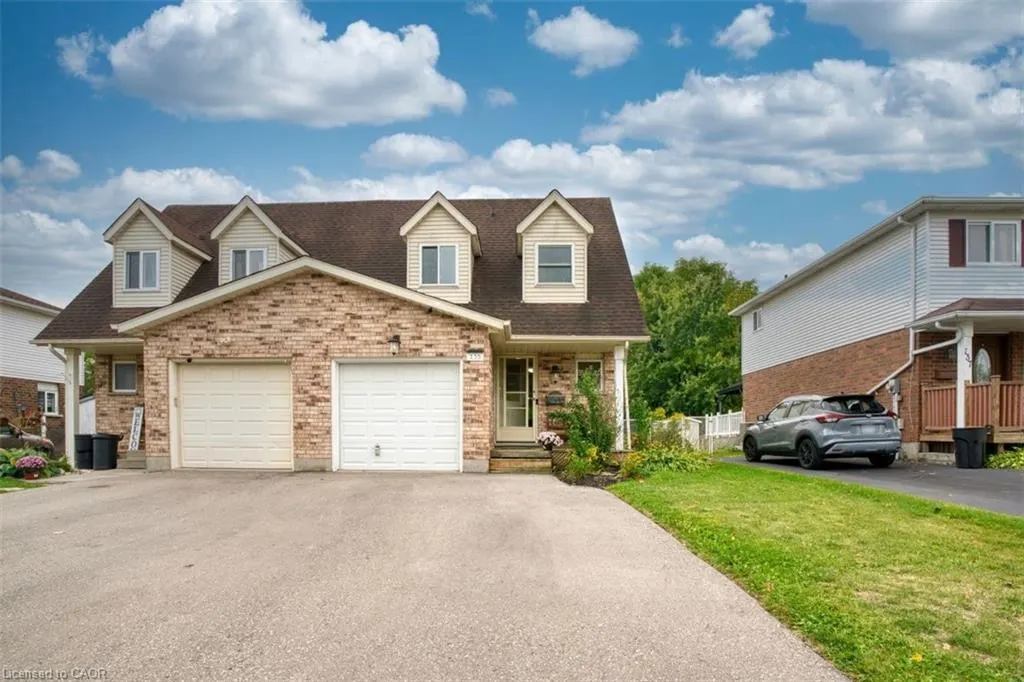 135 Eastforest Trail