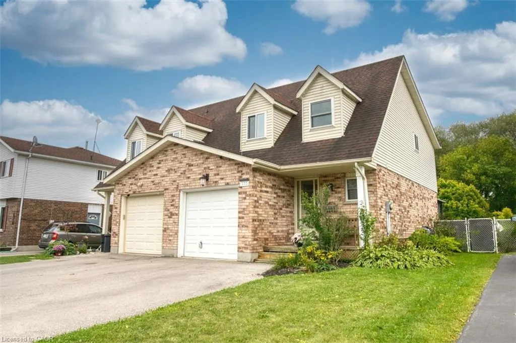 135 Eastforest Trail