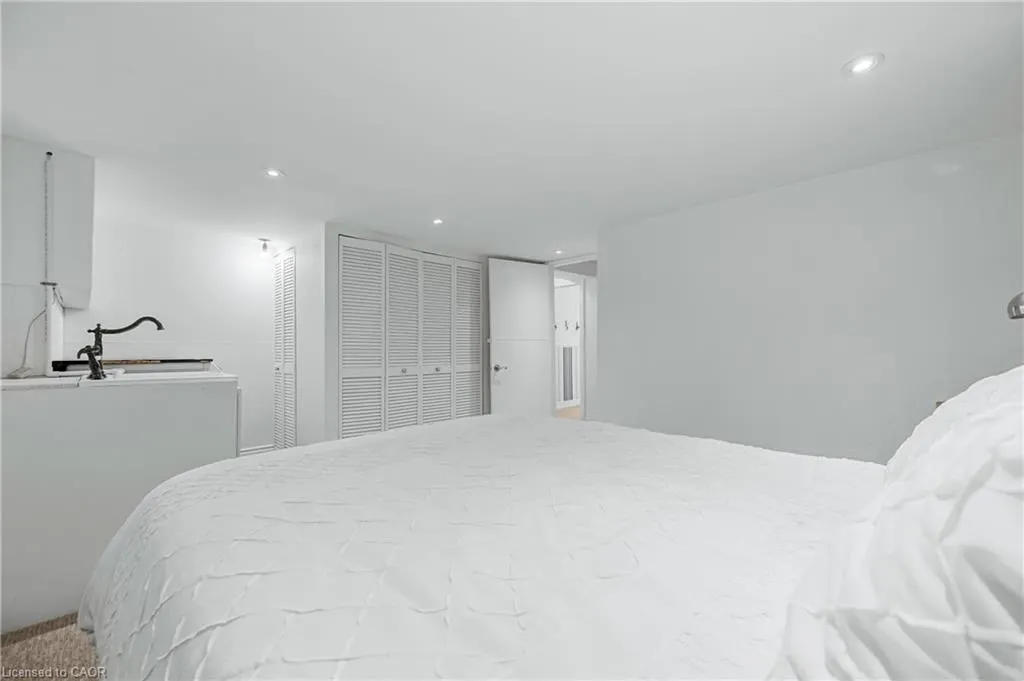 301 Carlow Road, #18