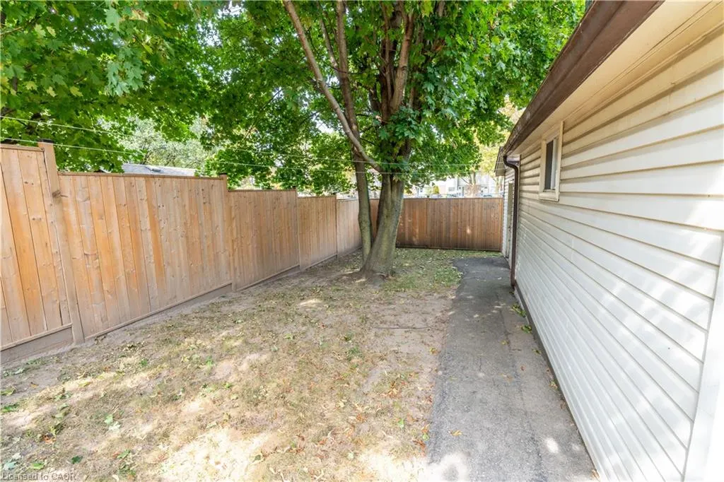 12 Shea Crescent