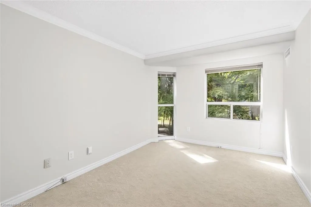 2210 Lakeshore Road, #203