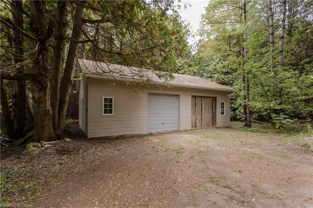 4891 Wellington Road 29