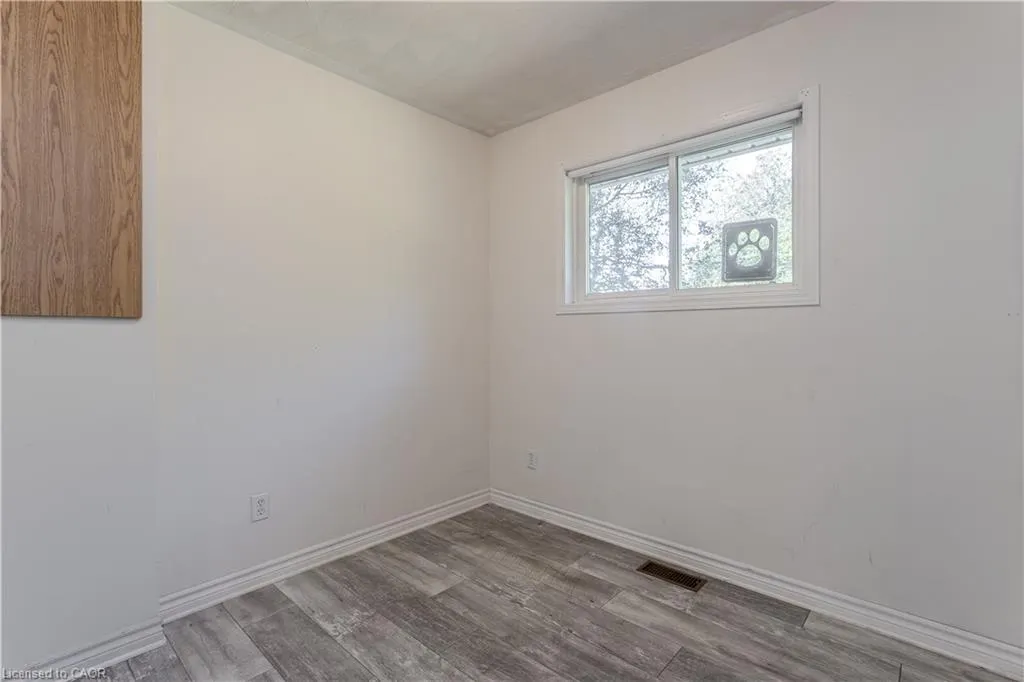 4891 Wellington Road 29