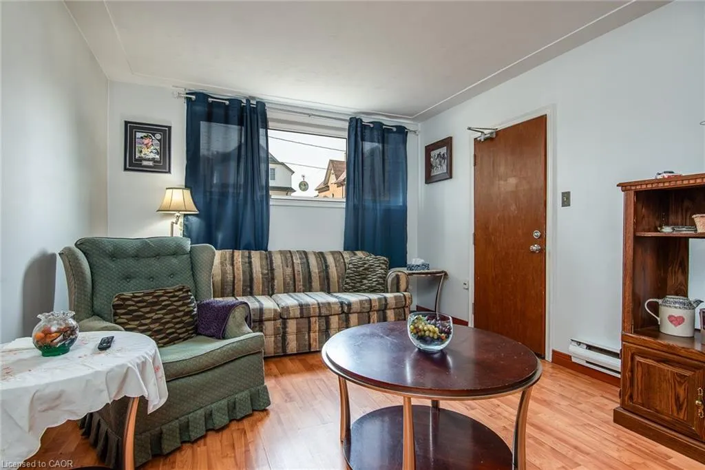 296 Ahrens Street W