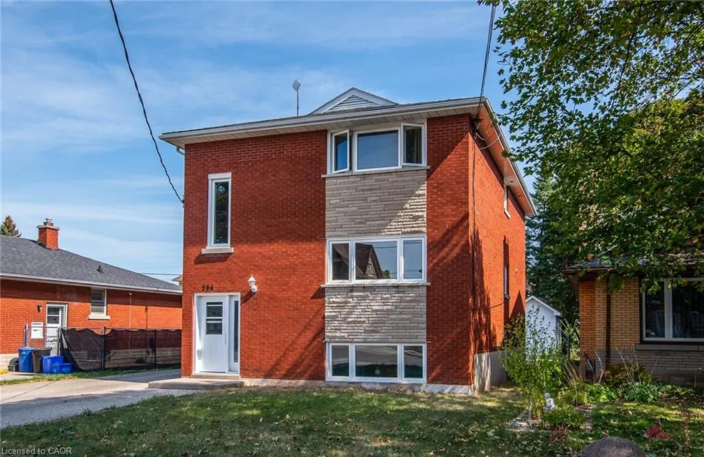 296 Ahrens Street W