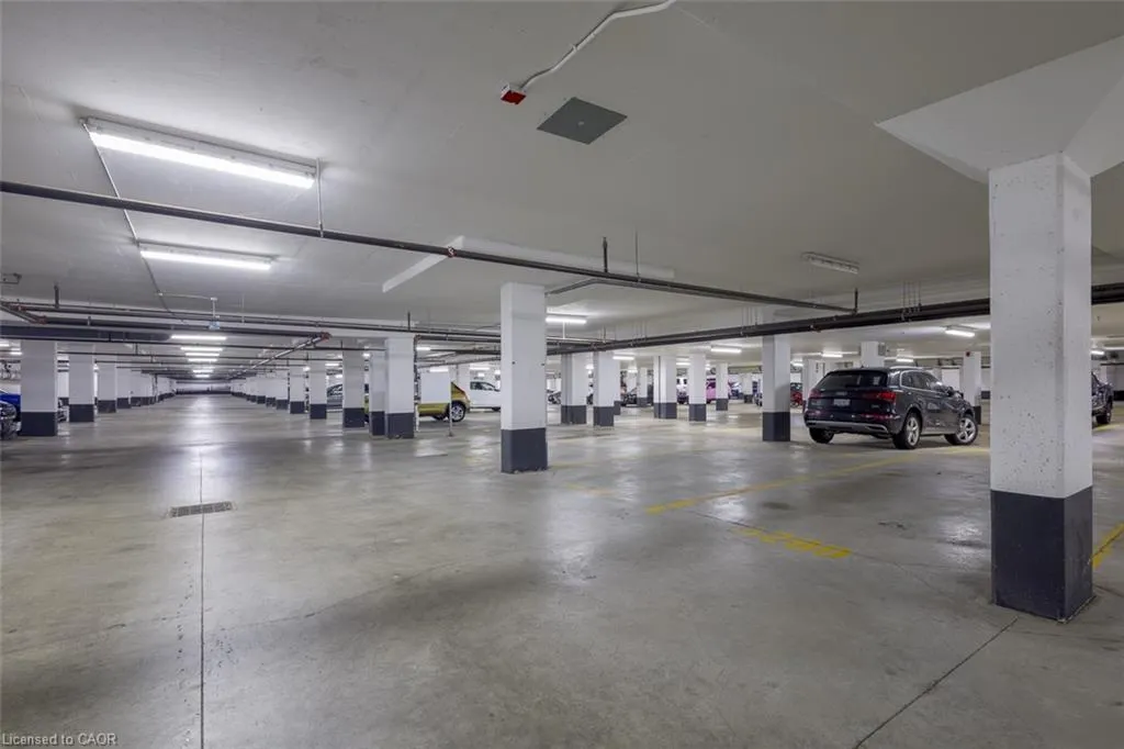 16 Concord Place, #627