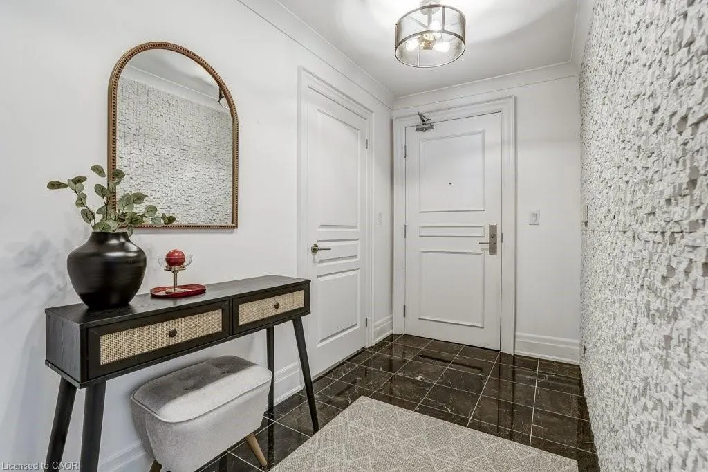 35 Baker Hill Boulevard, #404