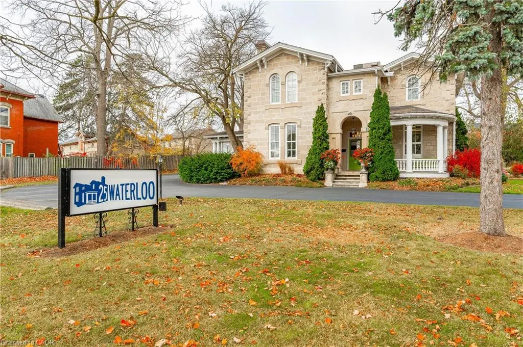 25 Waterloo Avenue