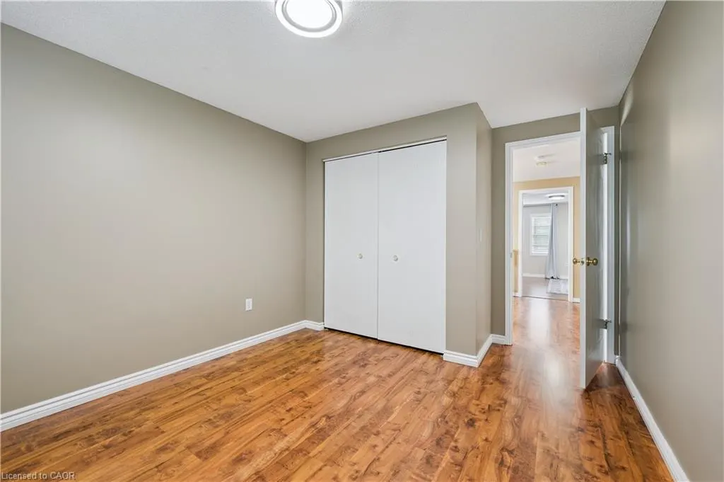 35 Small Court