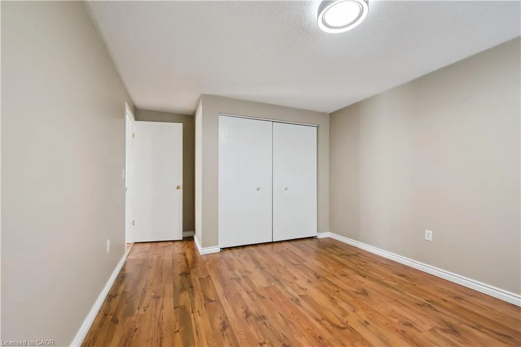 35 Small Court