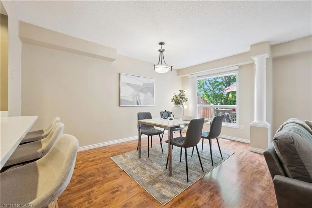 35 Small Court