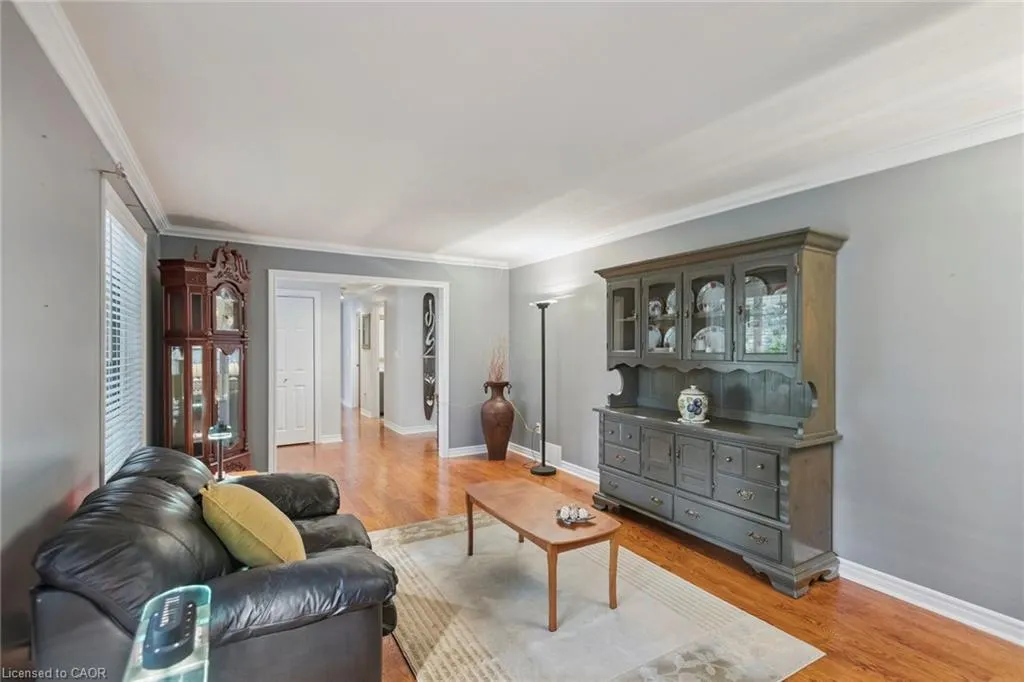 122769 Grey Road 9