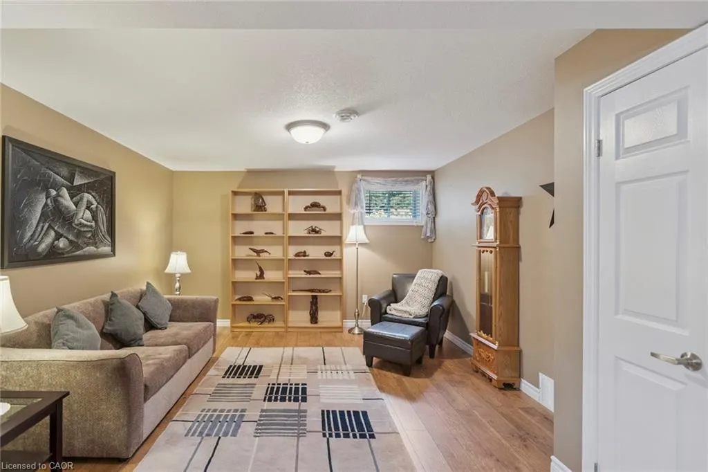122769 Grey Road 9