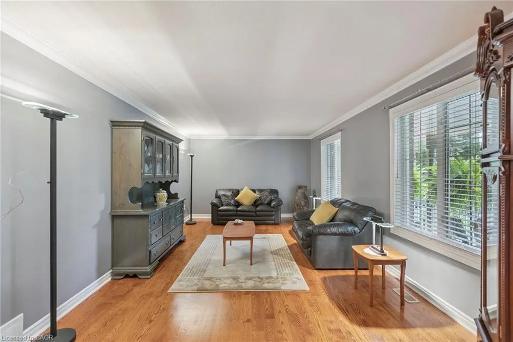 122769 Grey Road 9