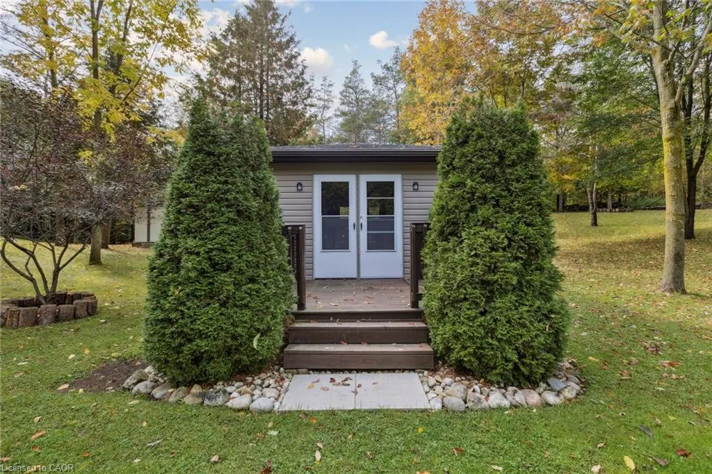122769 Grey Road 9
