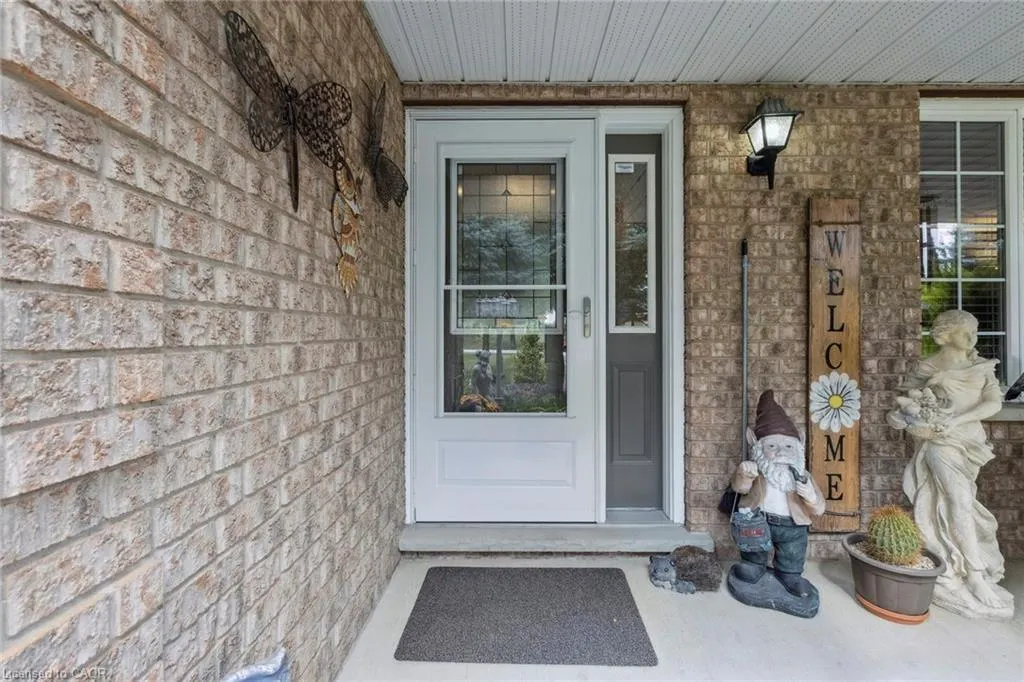 122769 Grey Road 9