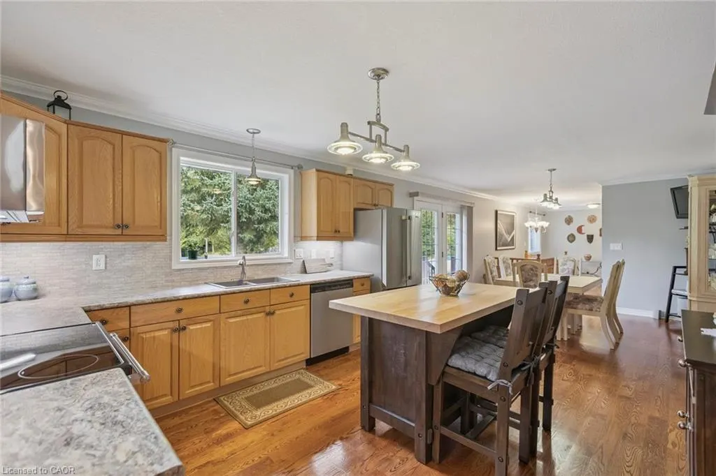 122769 Grey Road 9
