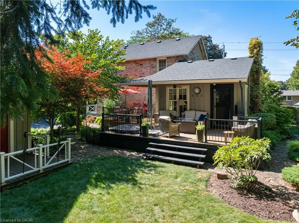 38 Roberts Road