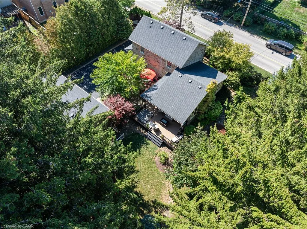 38 Roberts Road