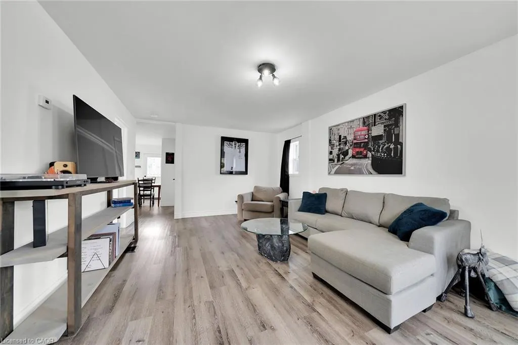 14 Potts Road
