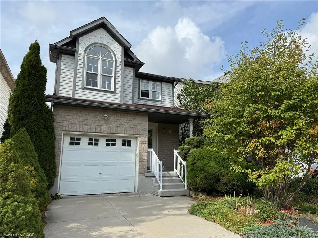 930 Creekside Drive
