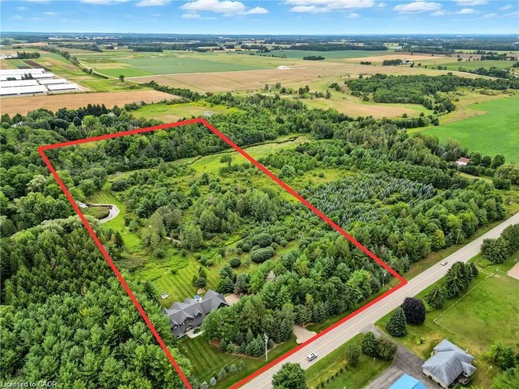 7381 Sideroad 4