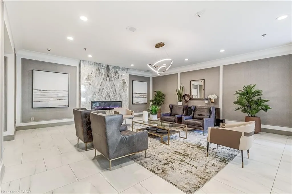 75 King Street E, #1105