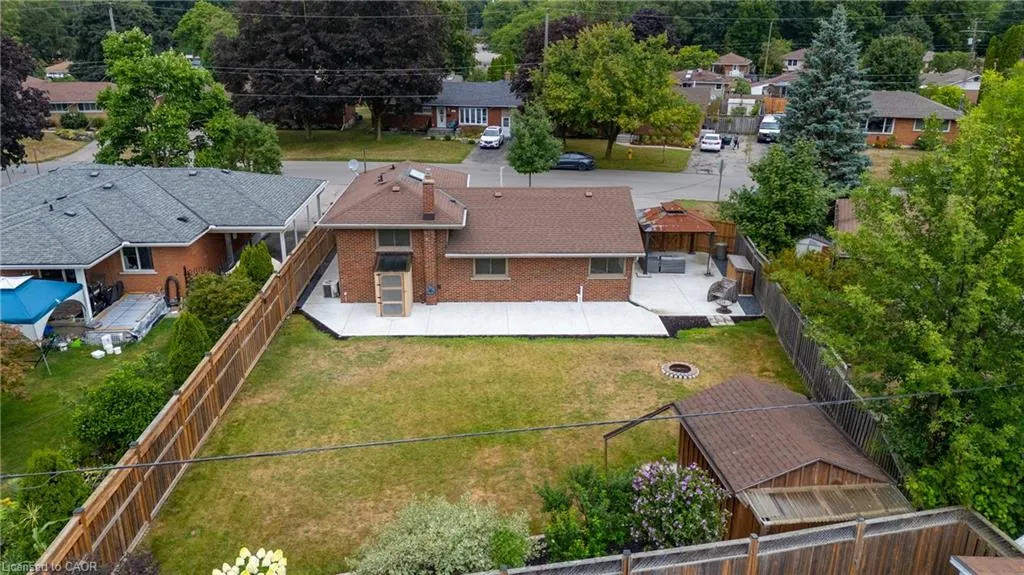35 Hickery Place