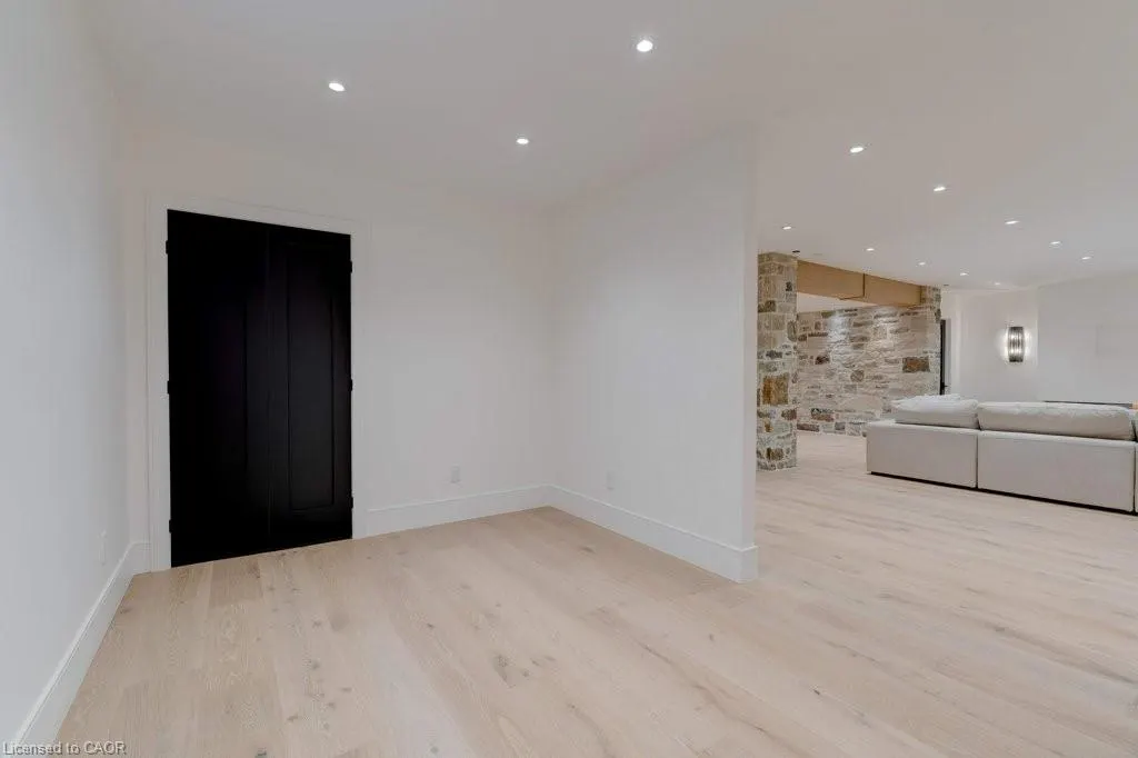 2209 Courtland Drive