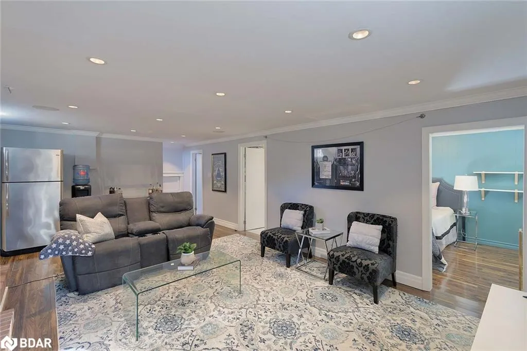 272 Oriole Court