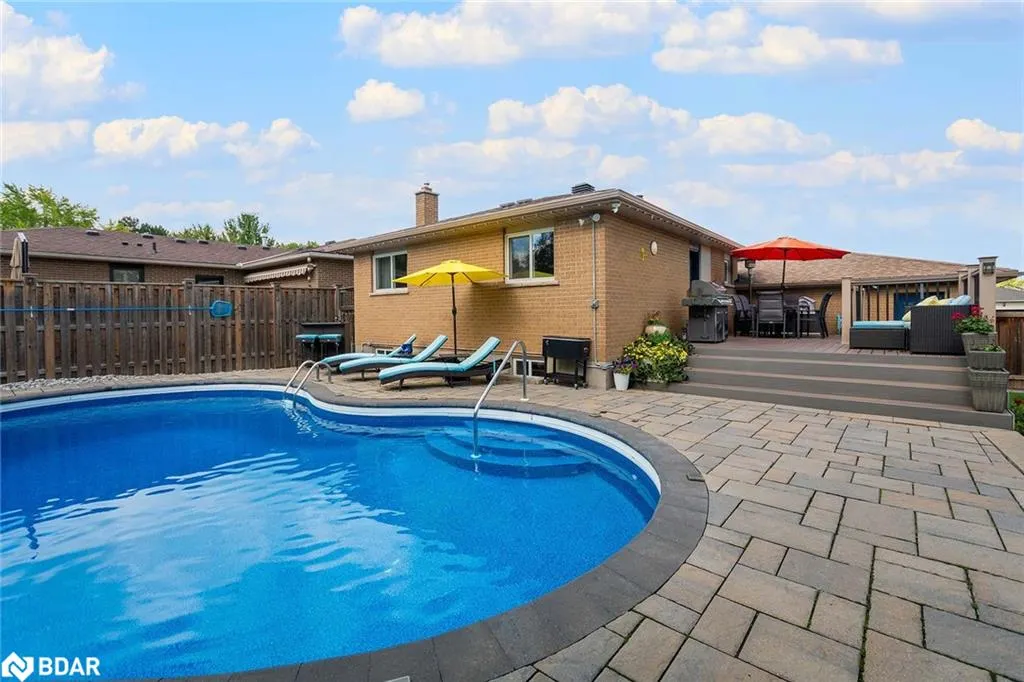 272 Oriole Court
