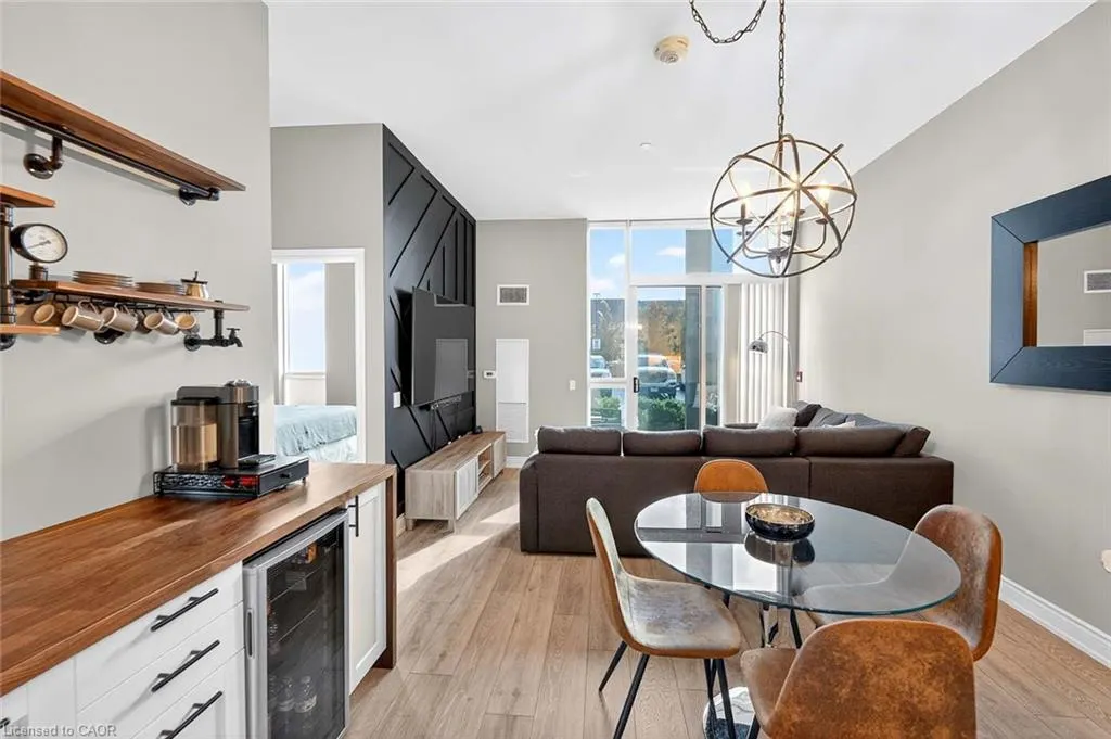 1050 Main Street E, #114