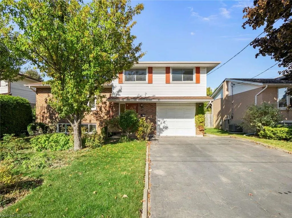 48 Glenbrook Drive