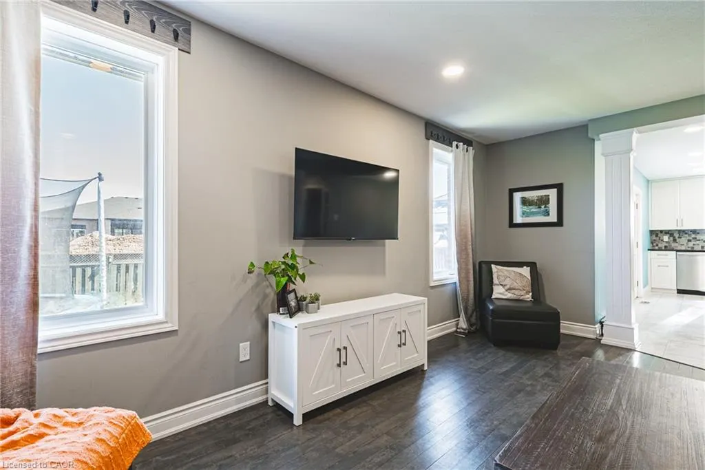 19 Liuna Court