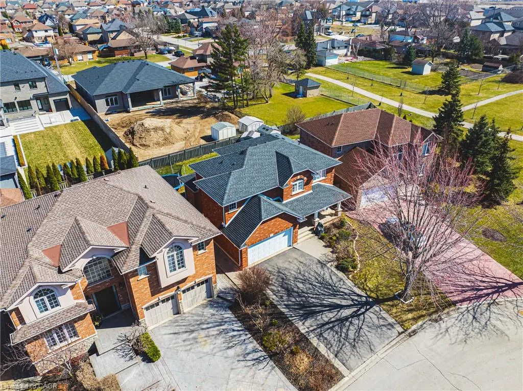 19 Liuna Court