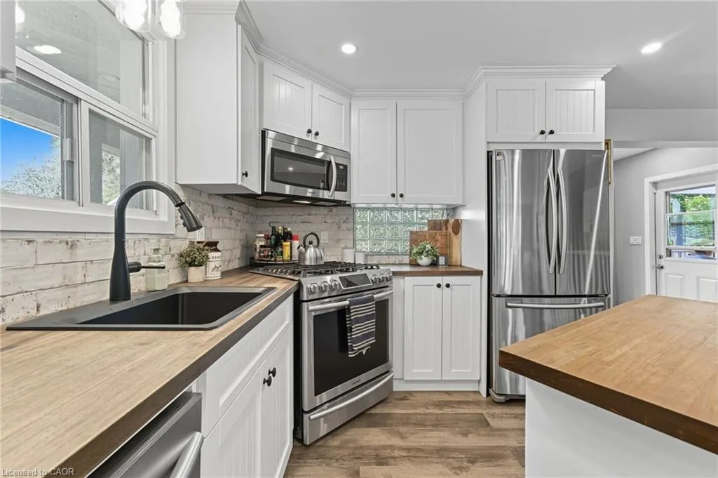 146 Lynden Road