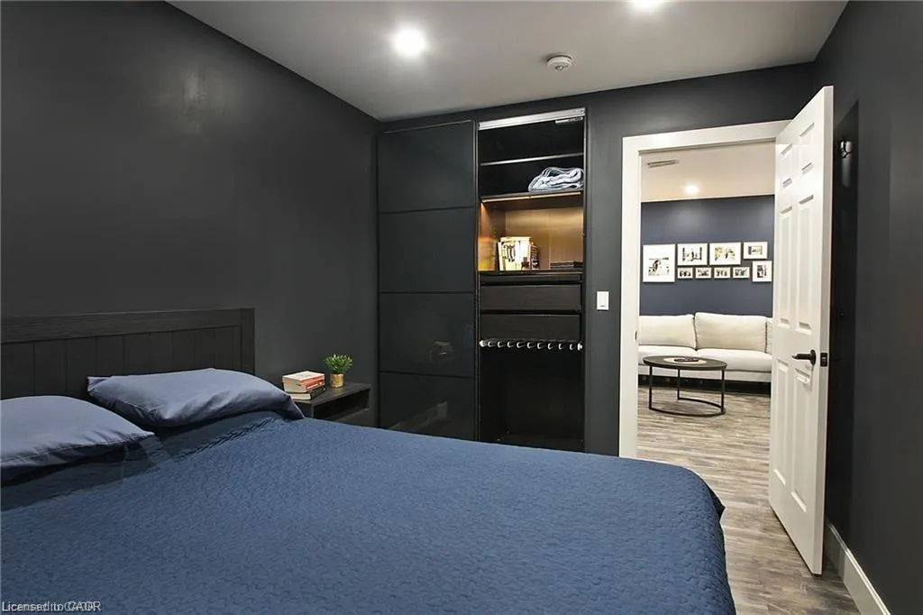 23 Scarletwood Street, #Lower