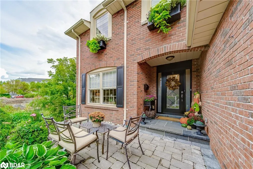 35 Golf Links Drive