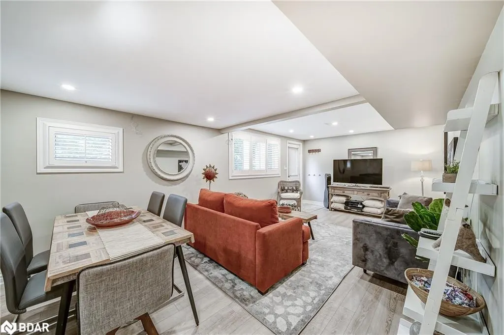 35 Golf Links Drive