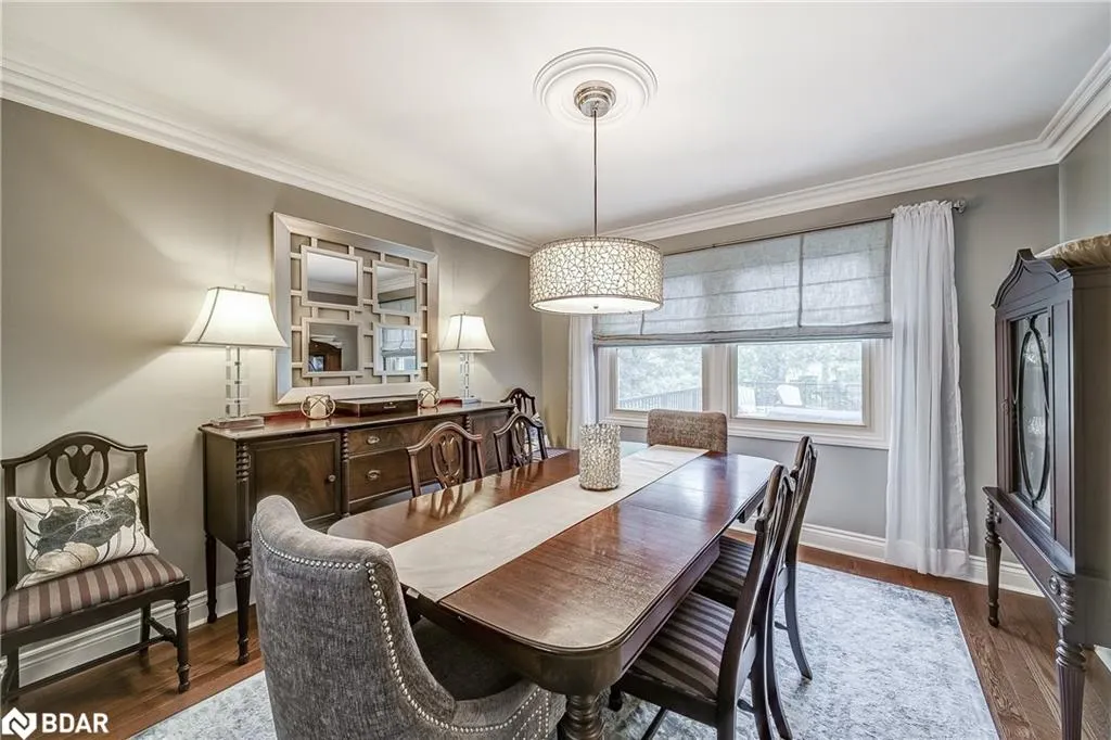 35 Golf Links Drive