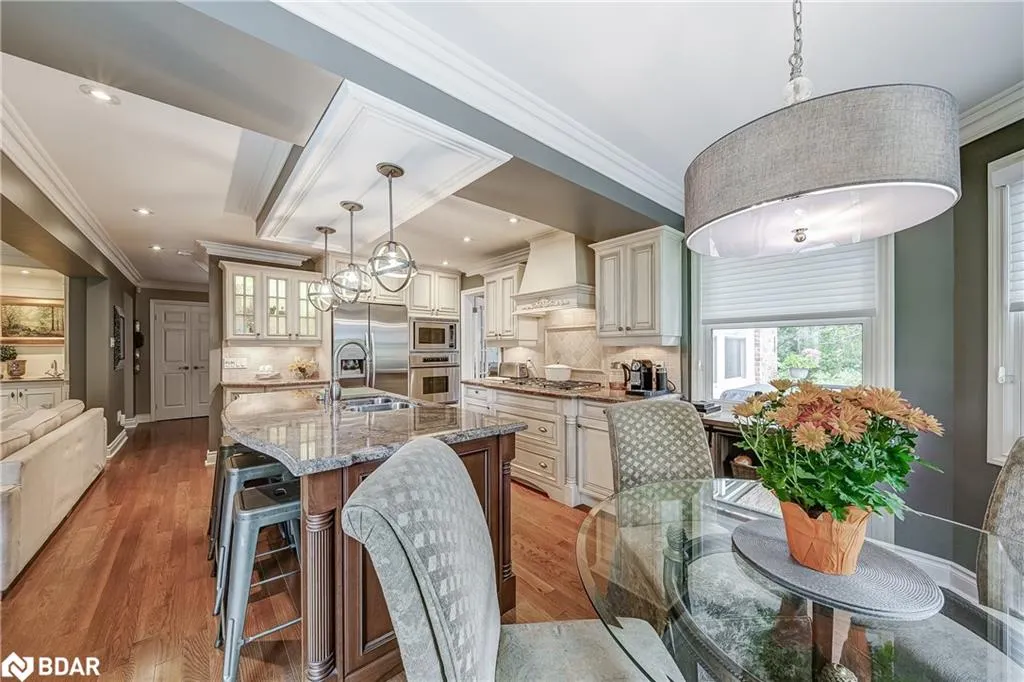 35 Golf Links Drive