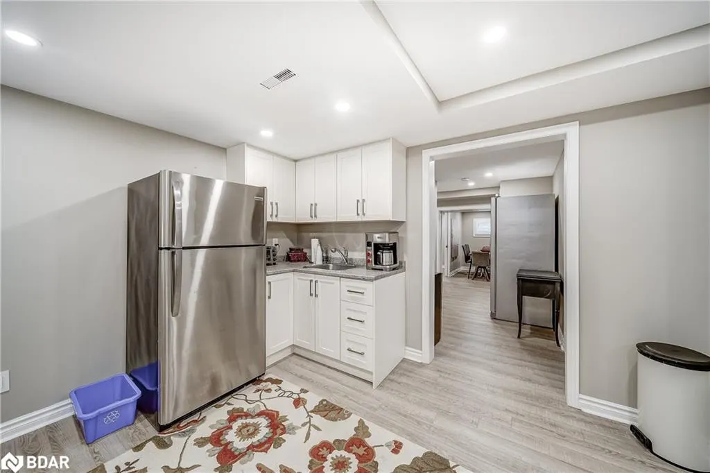 35 Golf Links Drive