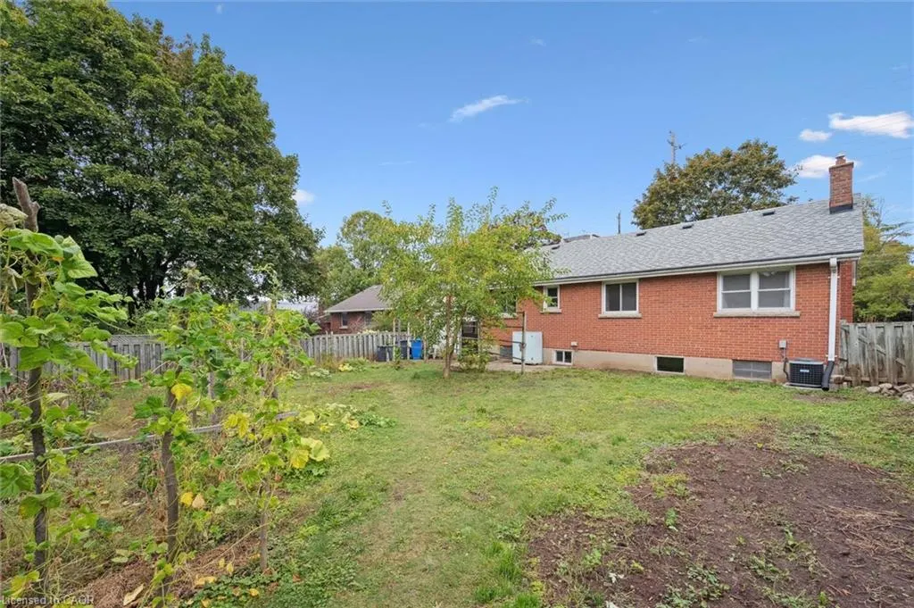193 Edinburgh Road S