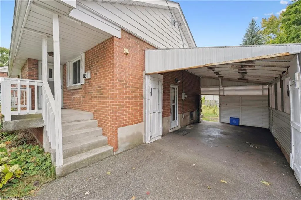 193 Edinburgh Road S