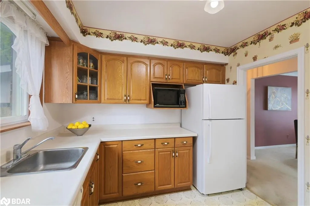36 Hewson Crescent