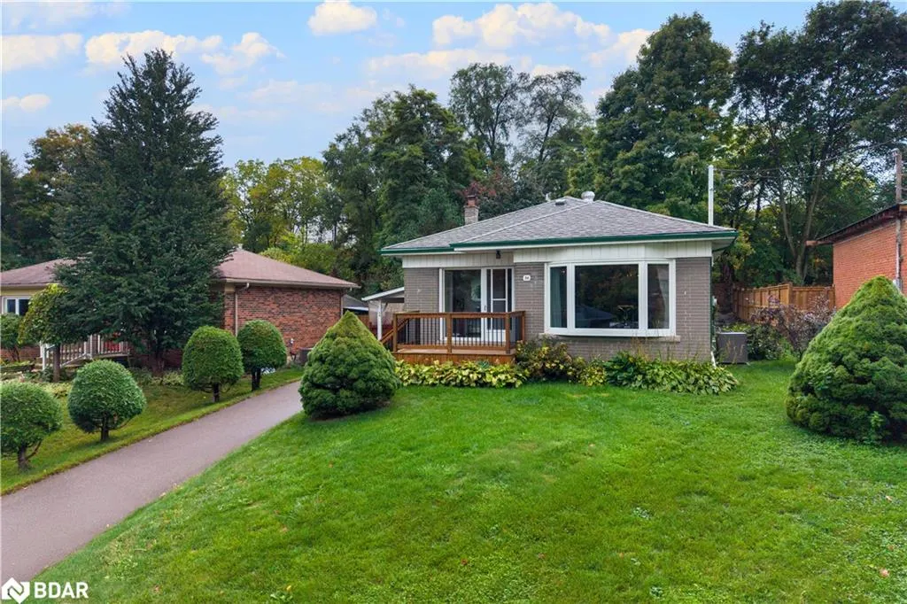 36 Hewson Crescent