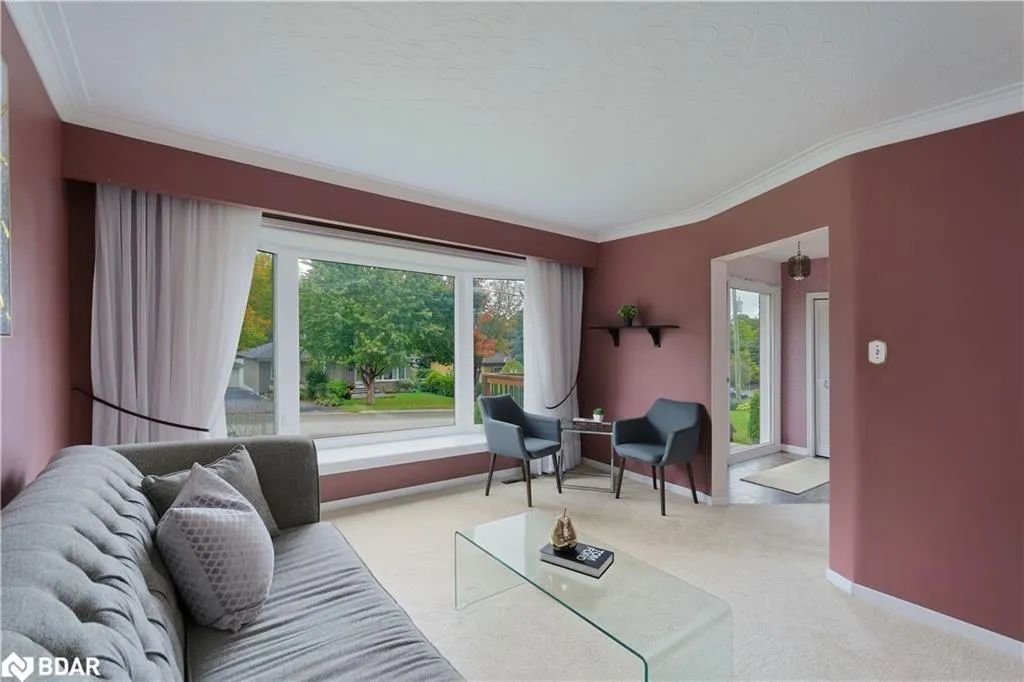 36 Hewson Crescent