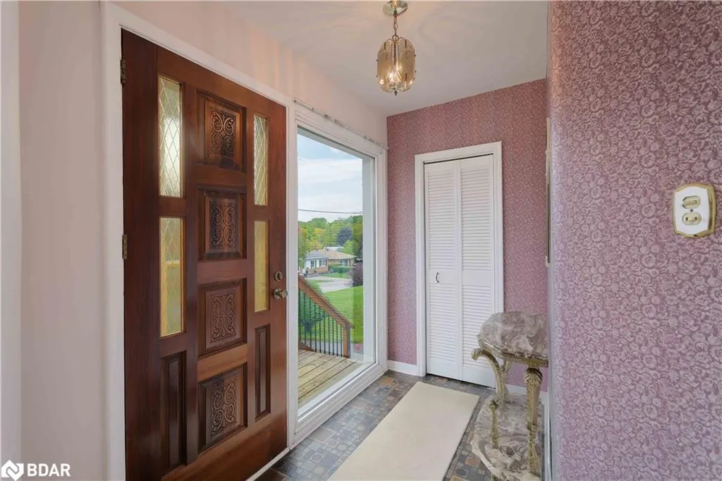 36 Hewson Crescent