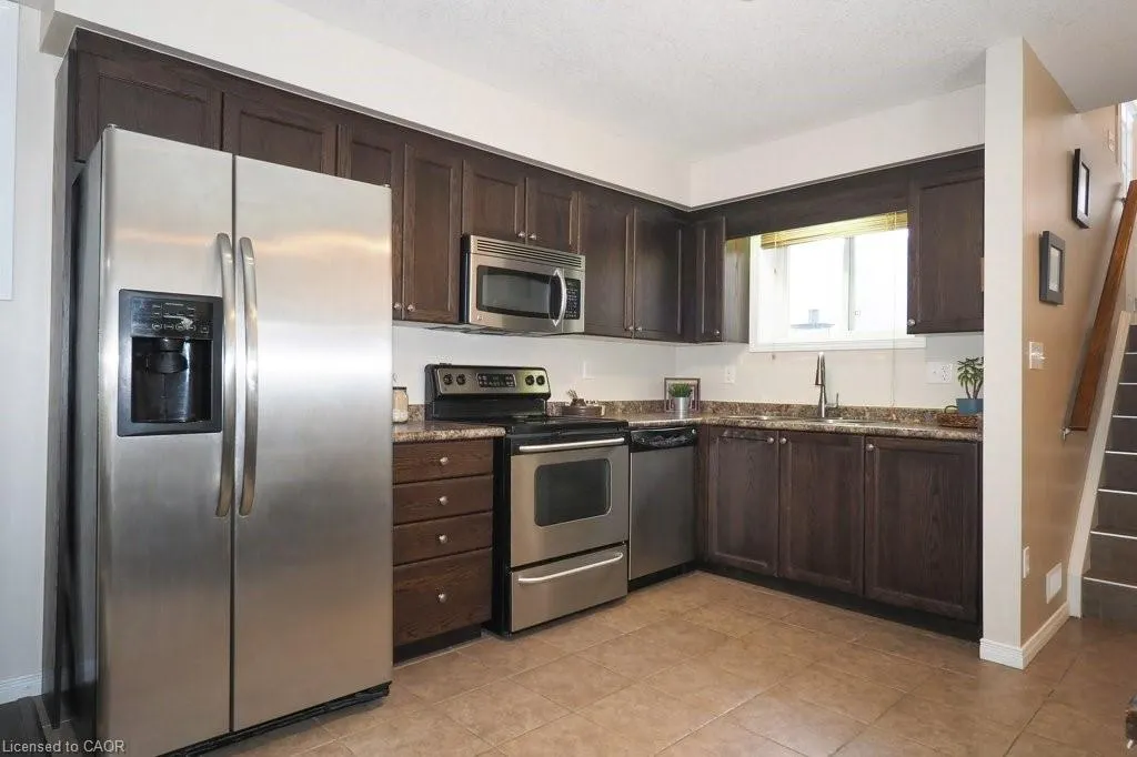 240 Westmeadow Drive, #D13